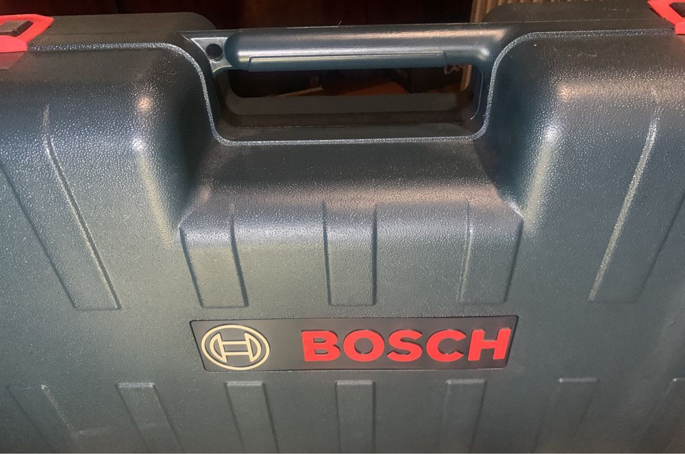 Лазерний ротаційний нівелір Bosch GRL 1000-20HV.Новий