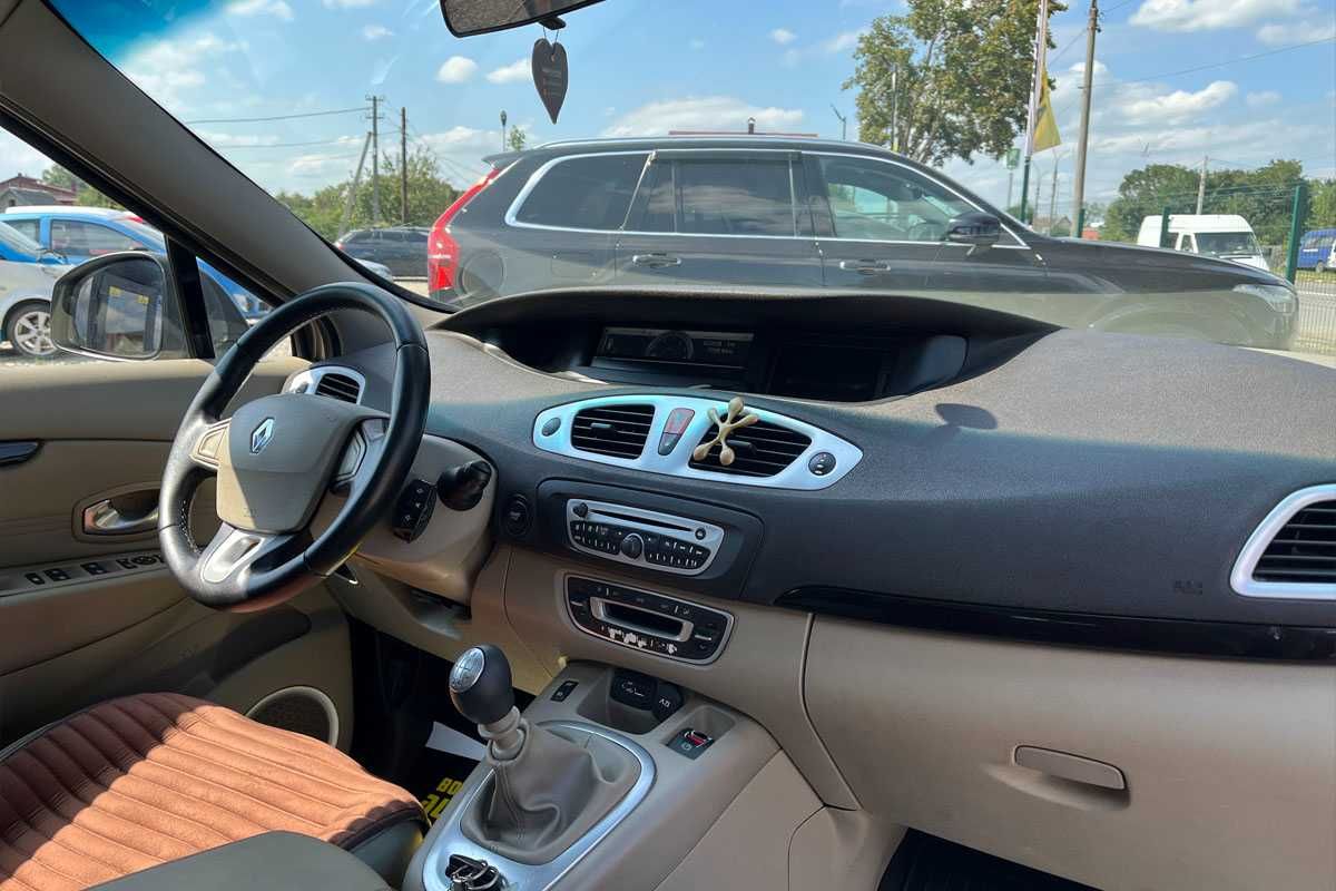 Renault Megane Scenic 2009