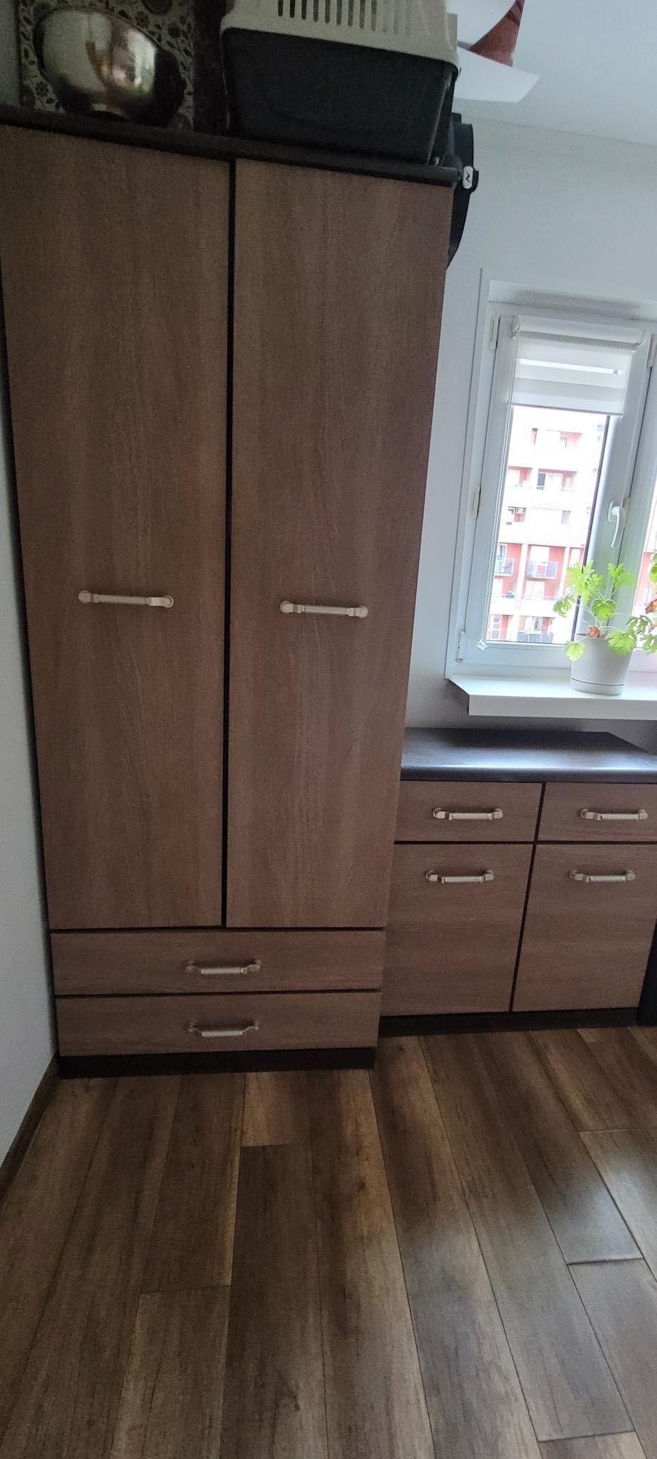 Szafa komoda i regał używana