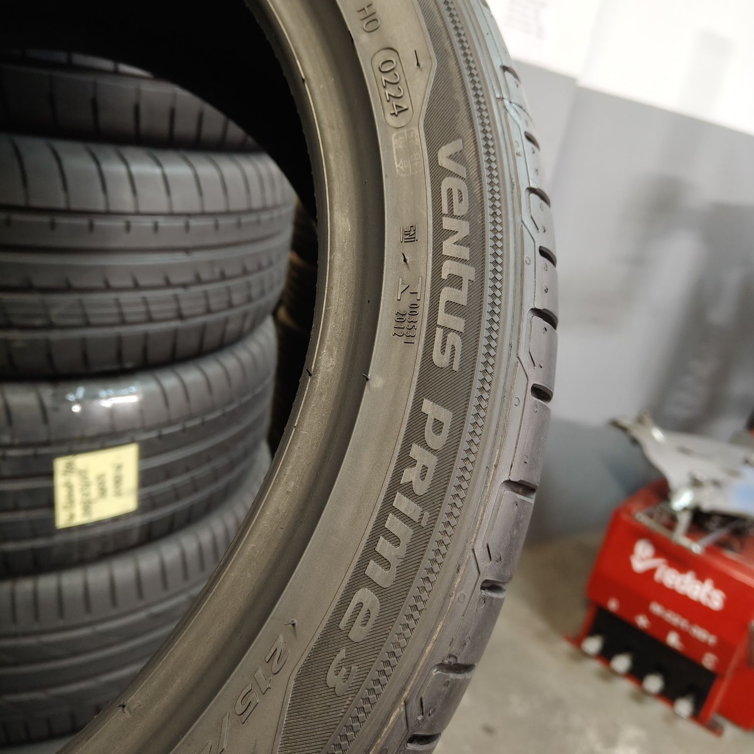 215/45/18 Sprzedam komplet opon letnich Hankook