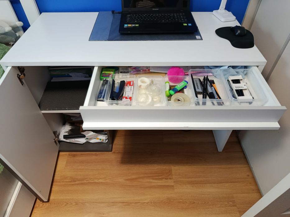 Agata Meble IMOLA Biurko Białe Szare Grafit