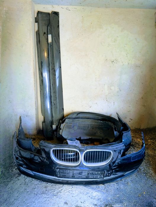 Komplet zderzaków bmw 5 przód, tył, progi, nadkola e61 polift schwarz