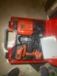 Serra de sabre Hilti SR 6 - A22 e Máquina de impacto SIW 6AT - A22