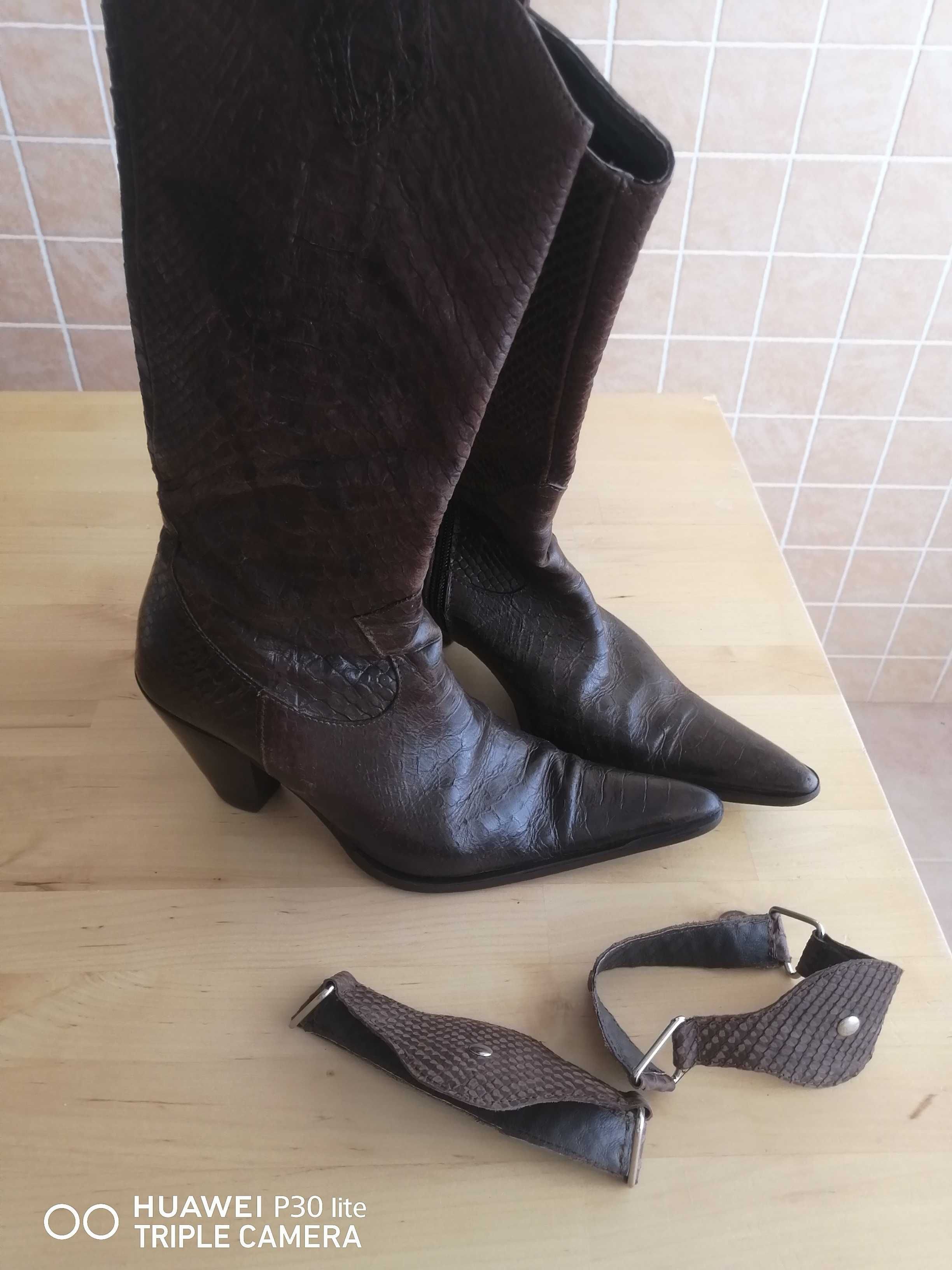 Botas à cowboy de pele verdadeira