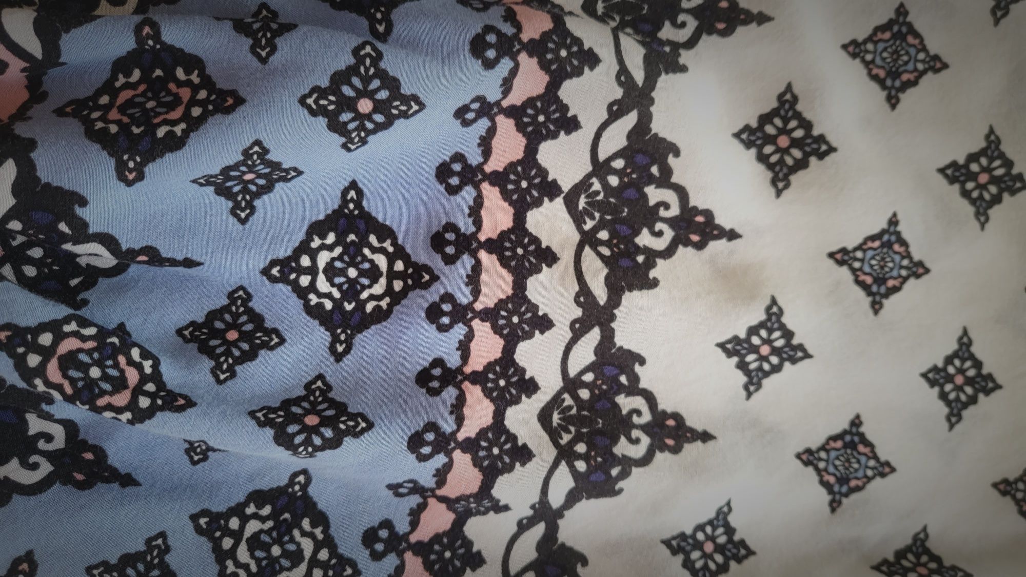 Bluzka biała w print