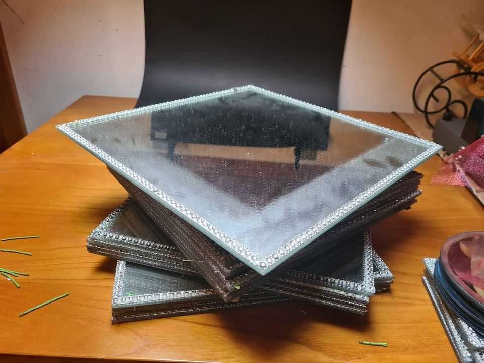 Conjunto de Centros de Mesa Espelho