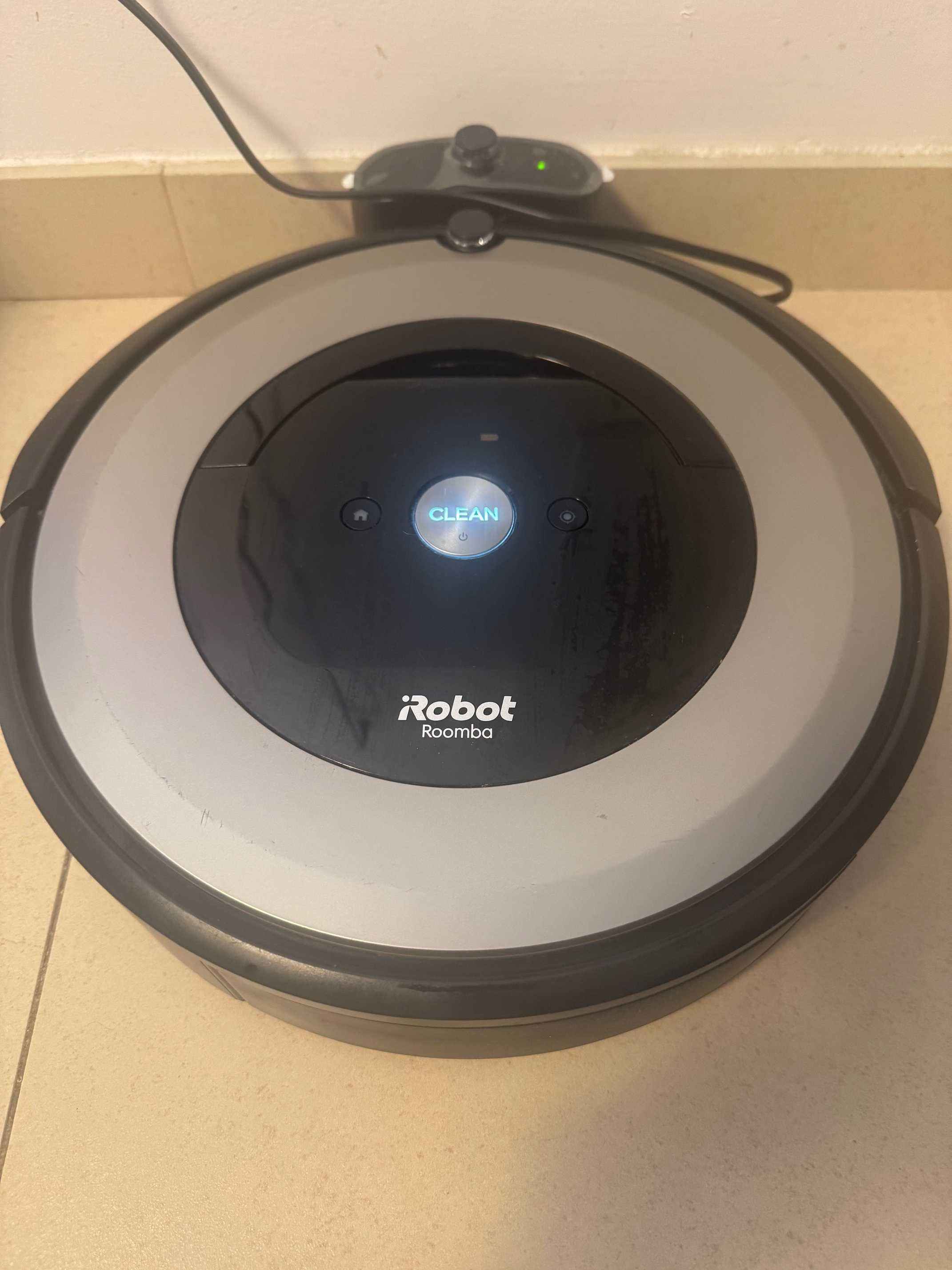 IRobot Roomba E6 com garantia incluindo de bateria - Excelente estado