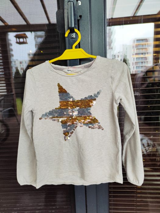 Bluzka H&M gwiazda cekiny rozmiar 122