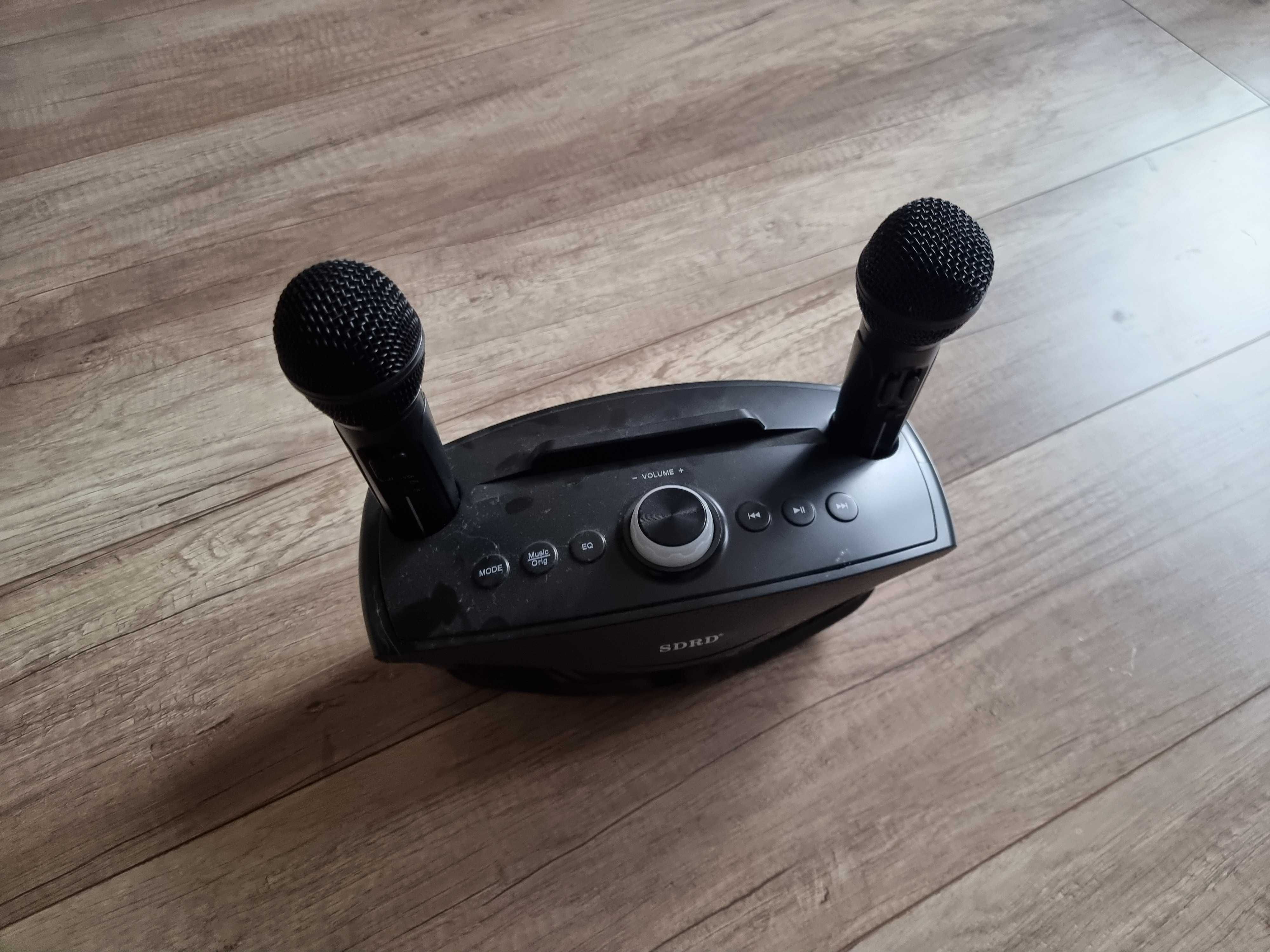 Zestaw karaoke SDRD SD-306, 2 mikrofony Bluetooth, 
głośnik.
