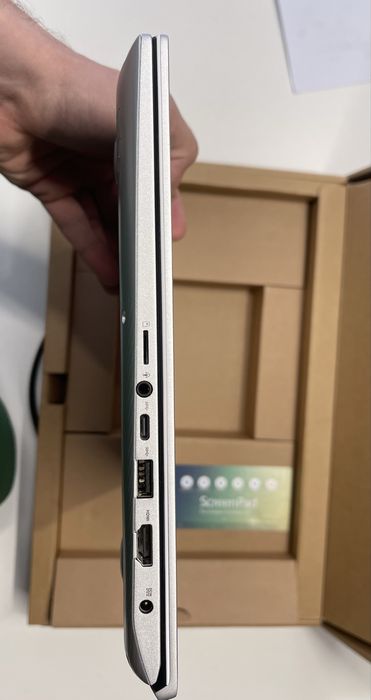 Продам Asus Vivobook S532F (в не робочому стані)