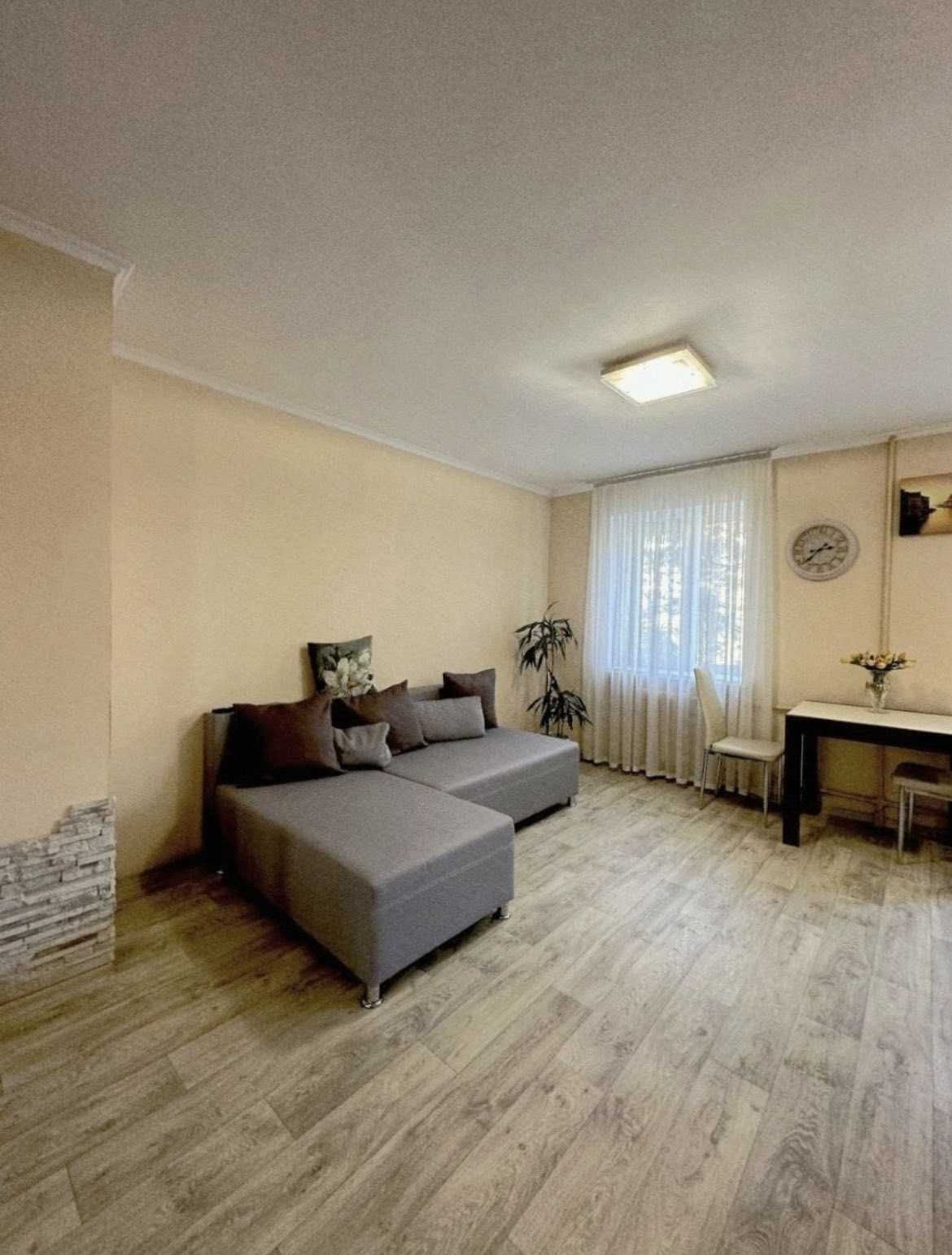Сдам 2к кв возле Саржиного Яра!(50000)