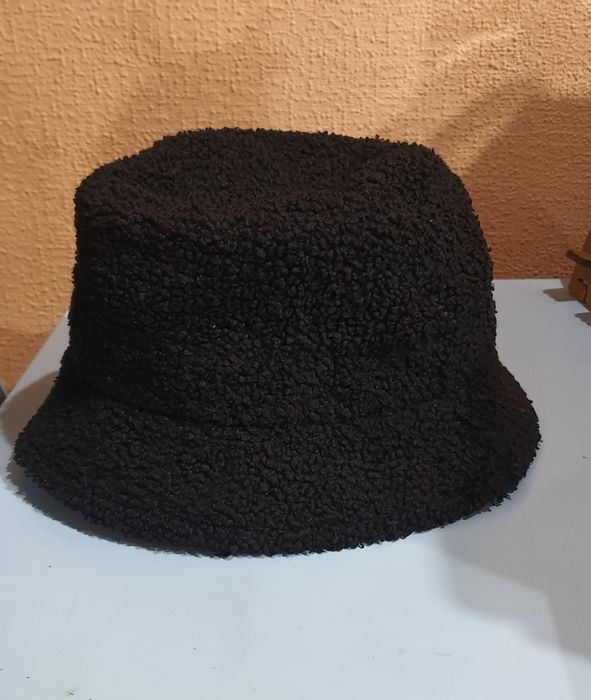 Продам панаму зимнюю