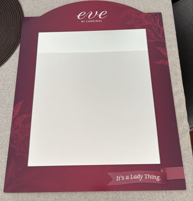 Lustro ścienne 38x31 różowa ramka