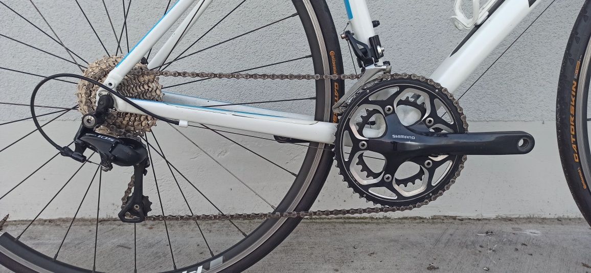 GIANT DEFY 1, Shimano 105, Rozmiar 56  M/L