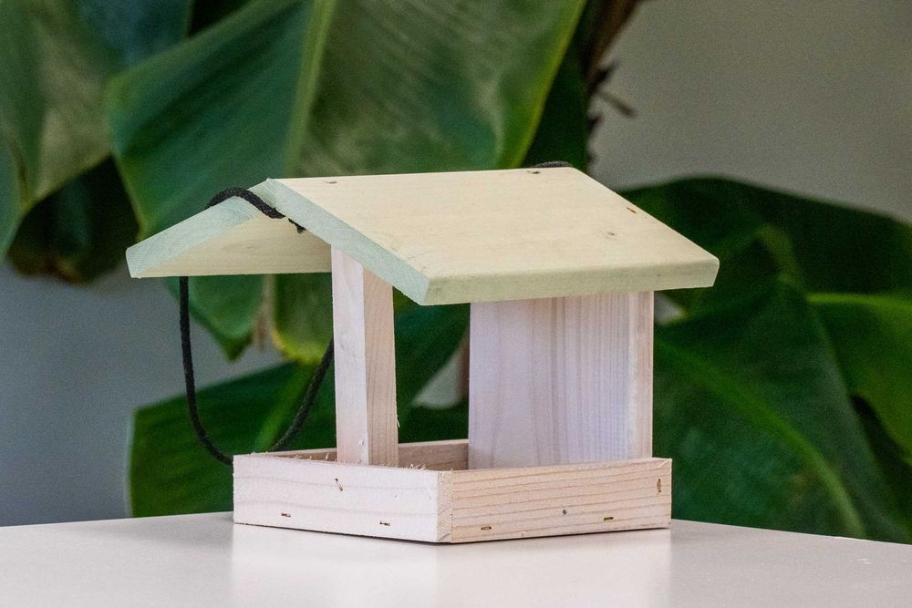 Karmnik Budka Karmniczek Mazurek