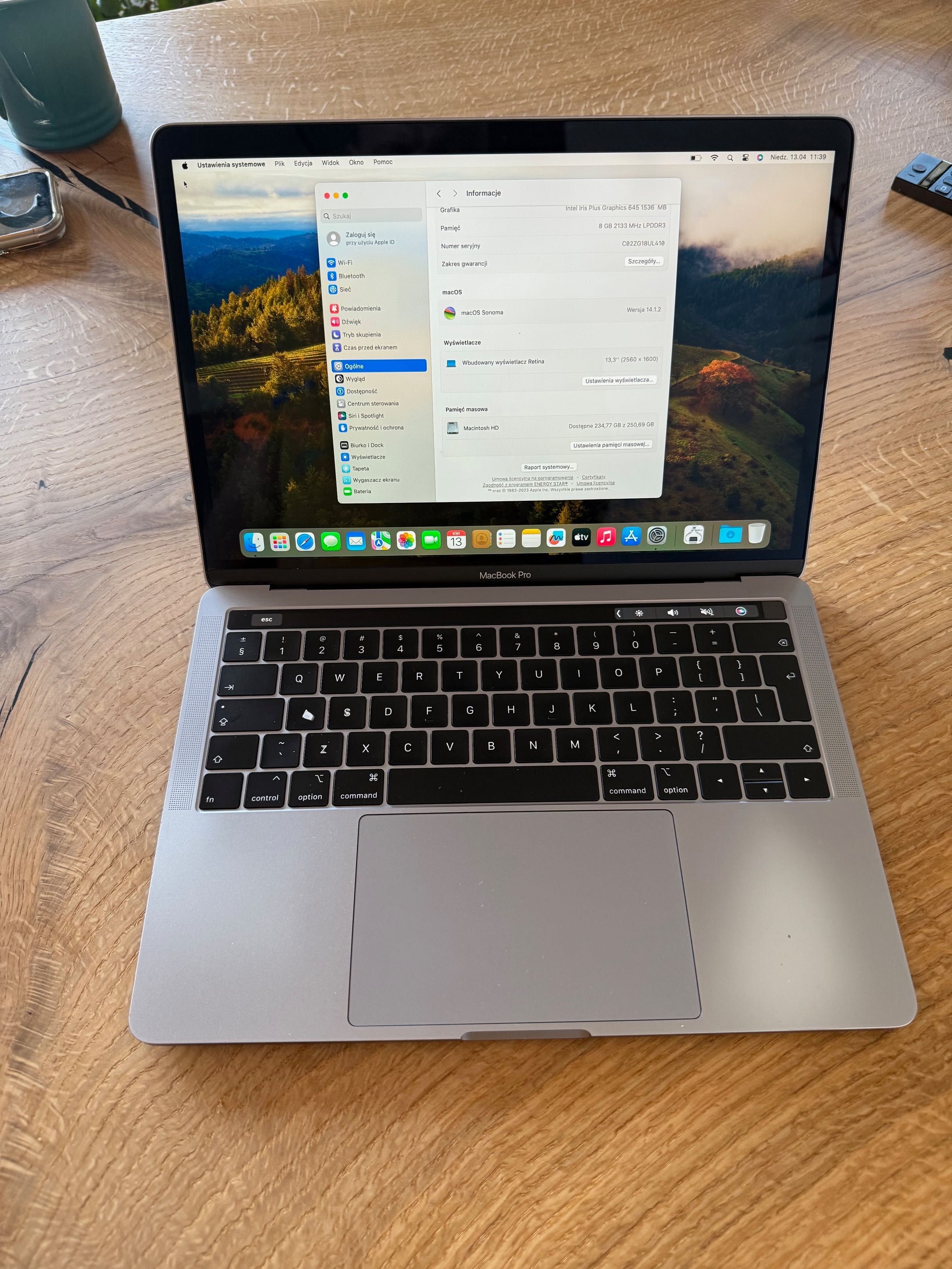 Laptop Apple MacBook Pro 13" A2159 i5/8/256GB - DYSK 256 GB