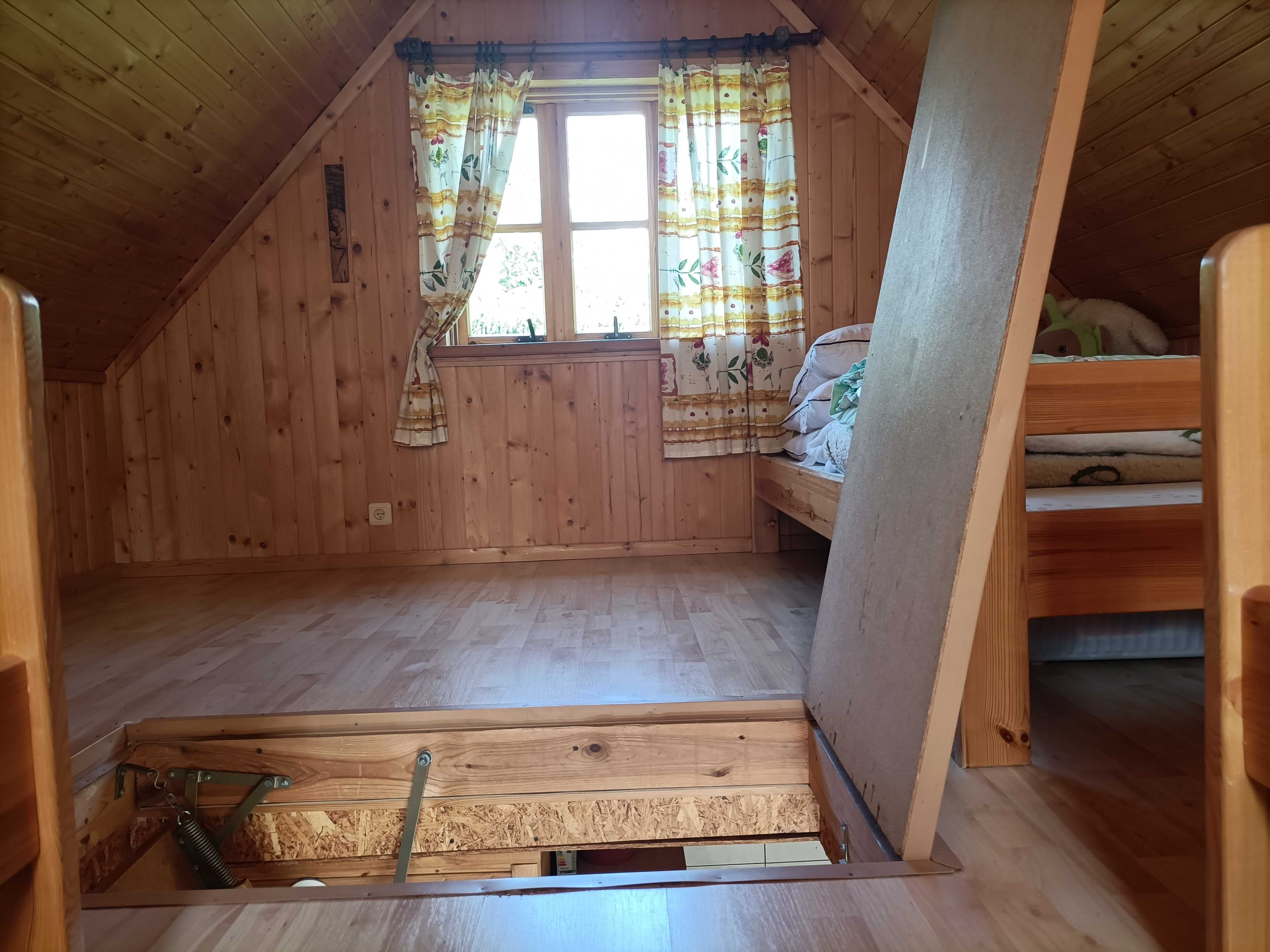 Domek letniskowy nad jeziorem