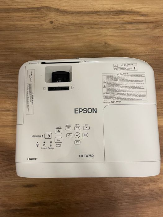 Projektor Epson EH-TW750 + Apple TV 4K 3 gen. zestaw