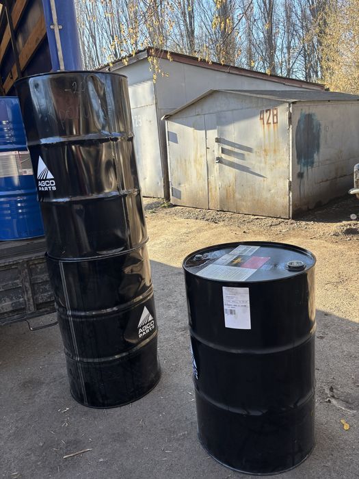 Бочки на 200л під пальне!
