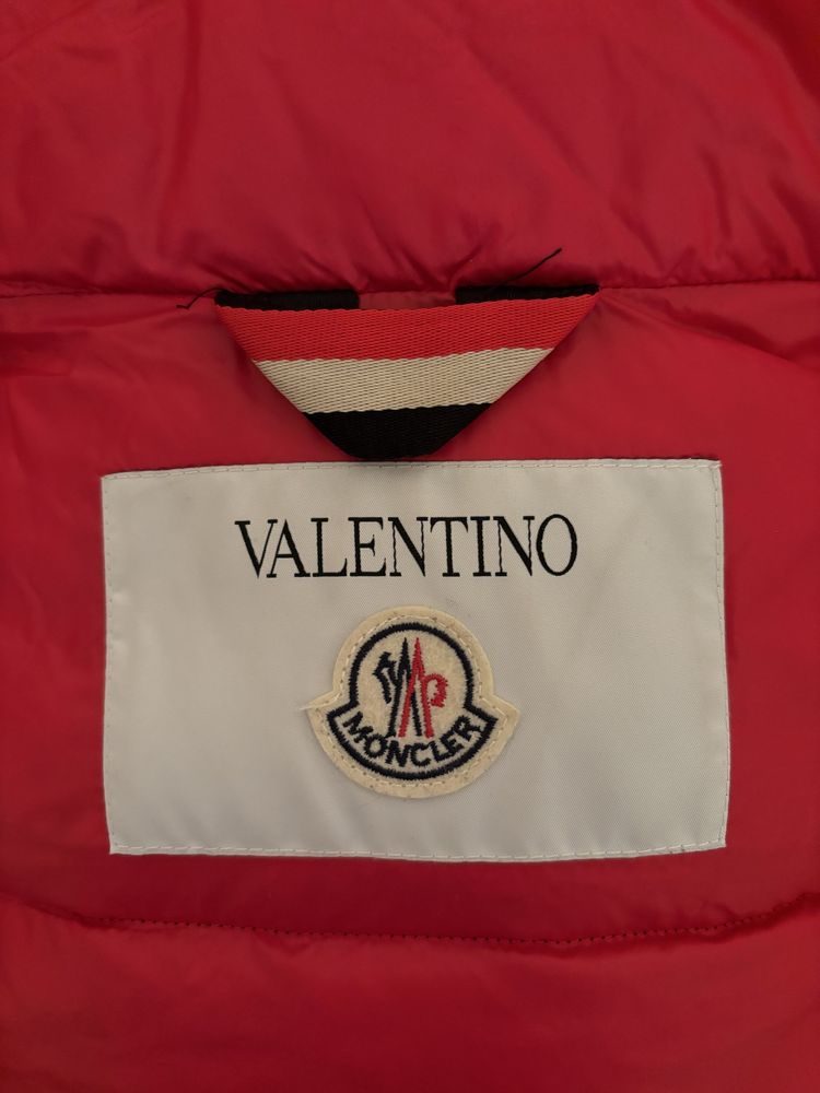 Пальто пуховик Valentino/Moncler/Китай/S-M-L-XL