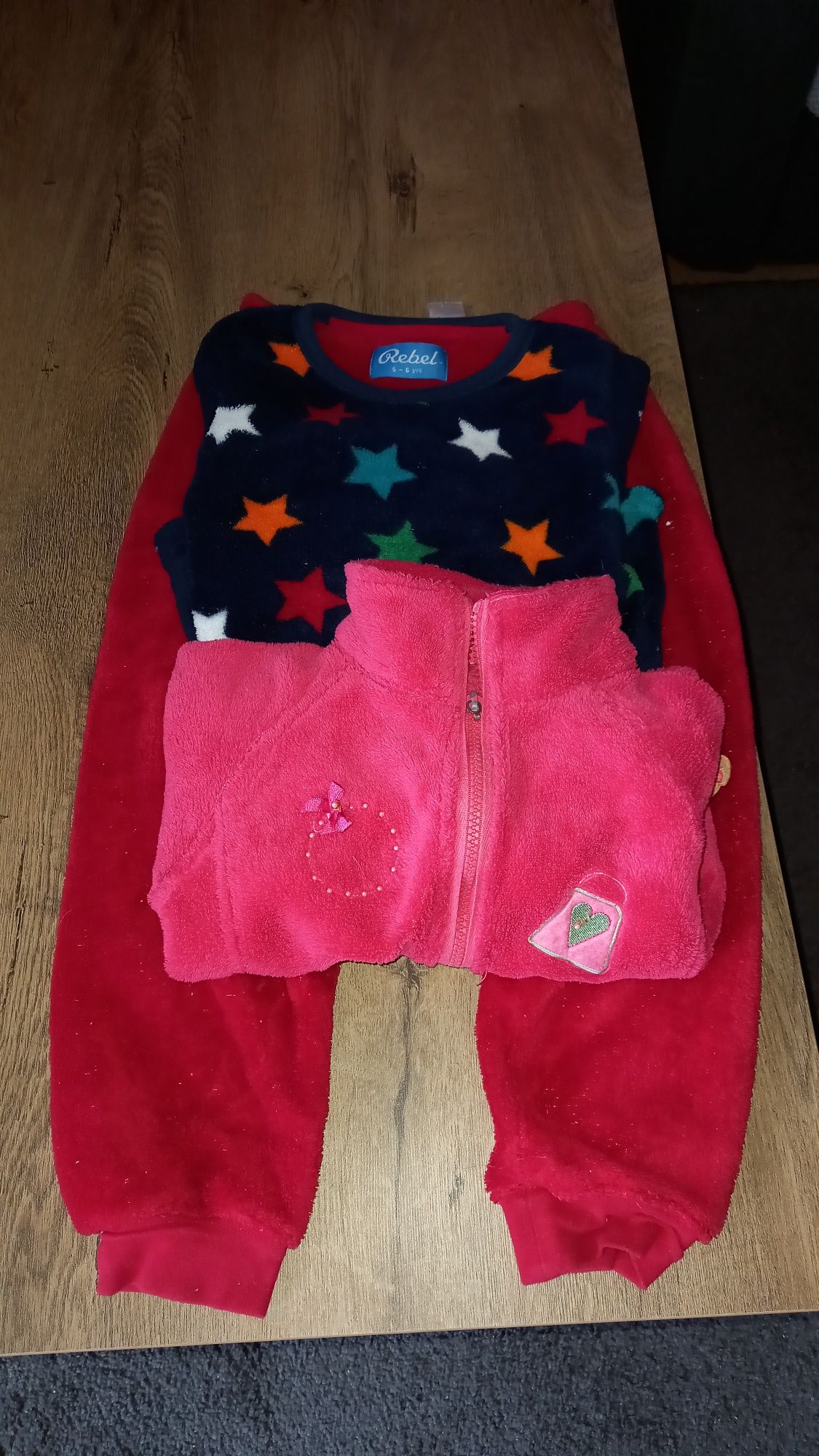 Kurtka,spodnie,bluza.Caly zestaw.