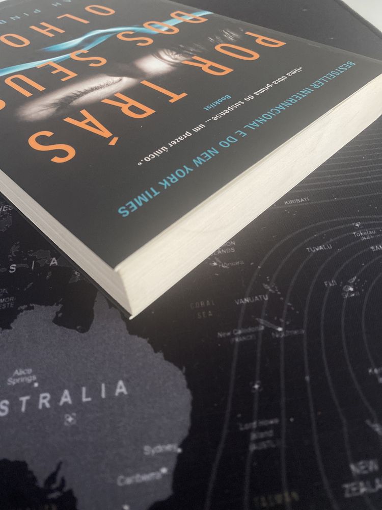 Livro Por Trás dos Seus Olhos