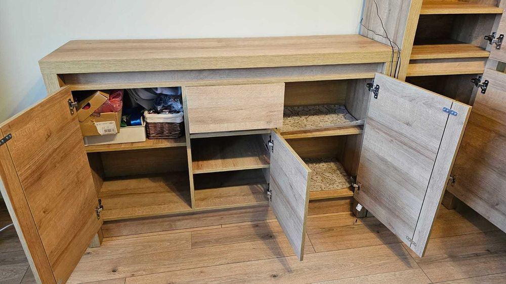 Komoda i witryna dąb riviera