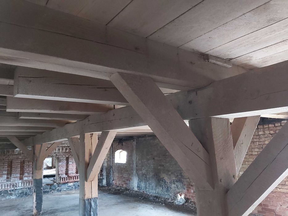 Drewno drzewo konstrukcyjne rozbiórkowe