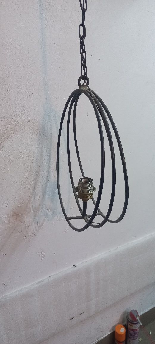 Lampa  wisząca loft art-deco metaloplastyka żyrandol