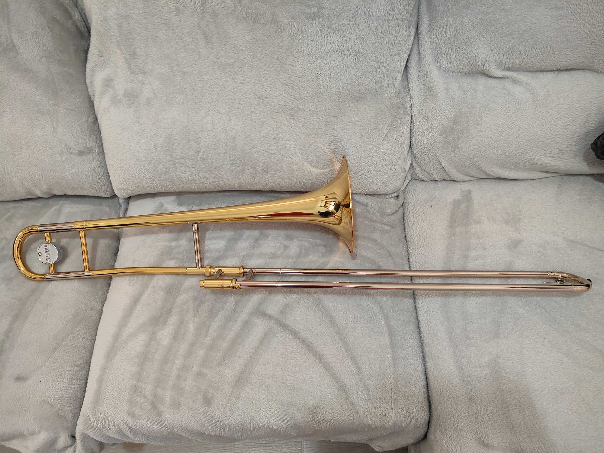 Vendo Trombone YAMAHA YSL-354 E