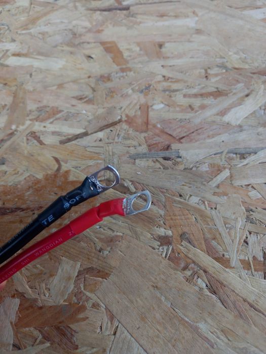 Німецький інвертор: Solartronics 12v NPS 1000 Watt - Чистий синус