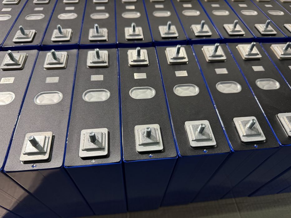 Eve 230ah lifepo4 Нові!!!