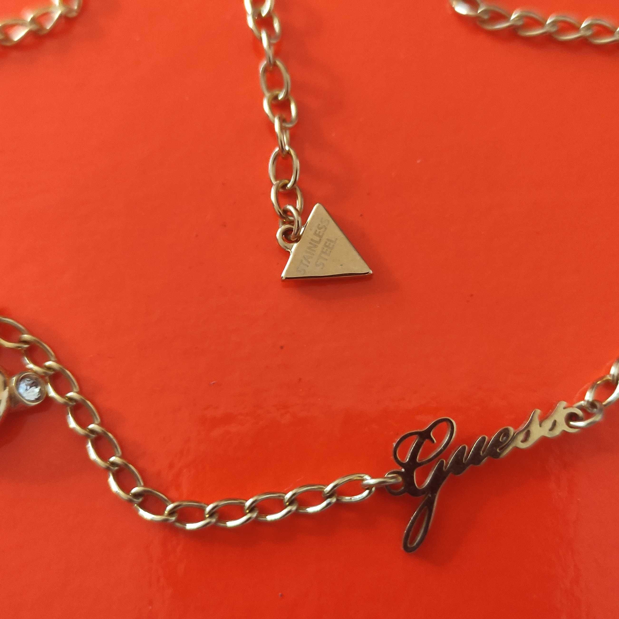 Colar dourado Guess