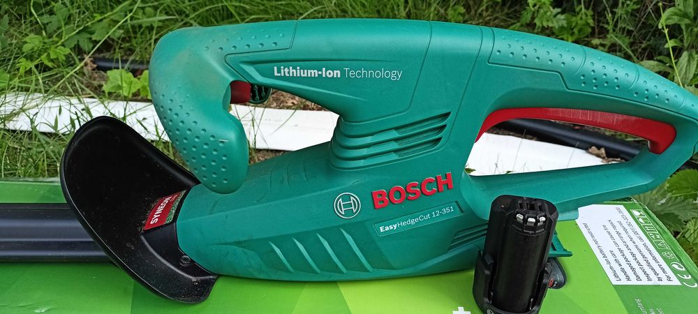 Bosch EasyHedgeCut 12-351