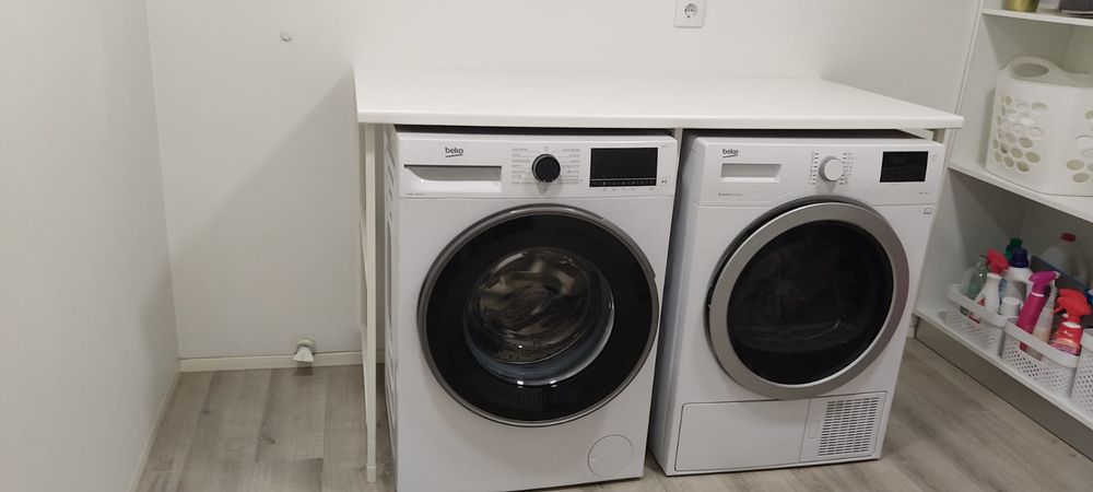 Movel arrumação lavandaria (maquinas lavar/secar)