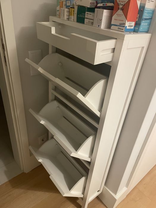 Sopateira de parede banak usada
