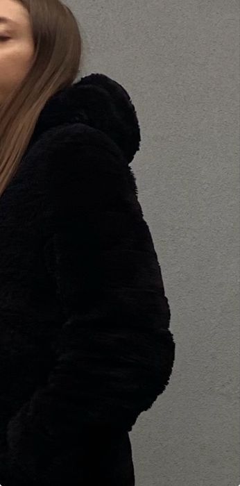 Шуба чорна ( тепла зима) S/M