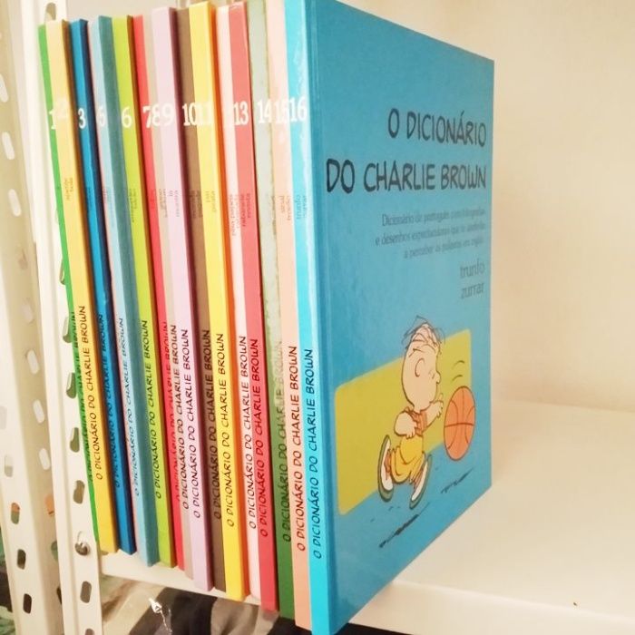 16 volumes do Dicionário de Charlie Brown do 1 ao 16. Editora: MDS