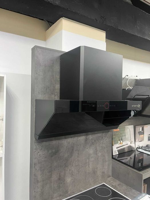 Эксклюзив - Кухонная вытяжка SMART&ART Нержавеющая сталь черное стекло