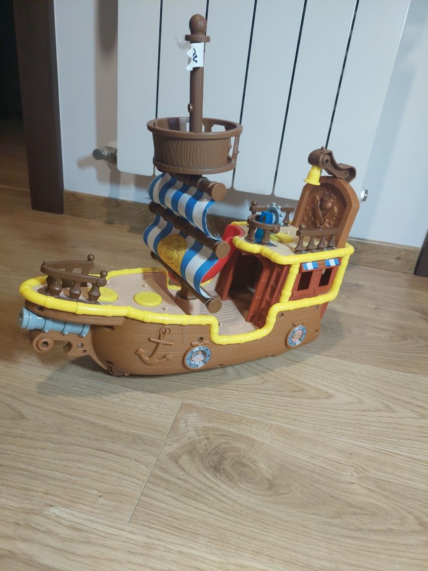 Jack i piraci z nibylandi statek piracki