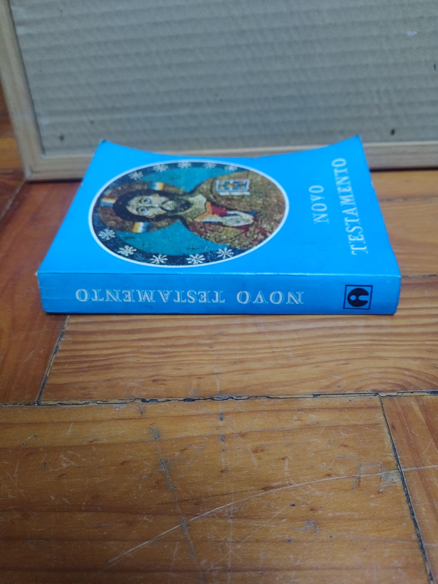 Livro "Novo Testamento"