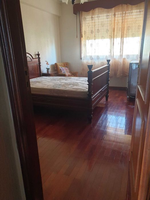 Quarto centro de Espinho