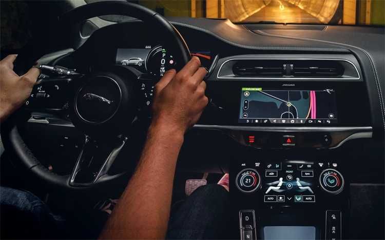 Range Rover, Jaguar CarPlay/AndroidAuto разъем, USB хаб