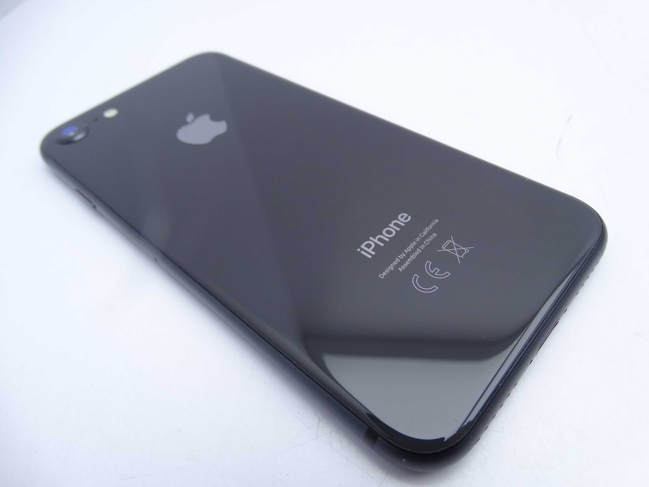 Smartfon Apple iPhone 8 64GB A1905 Czarny