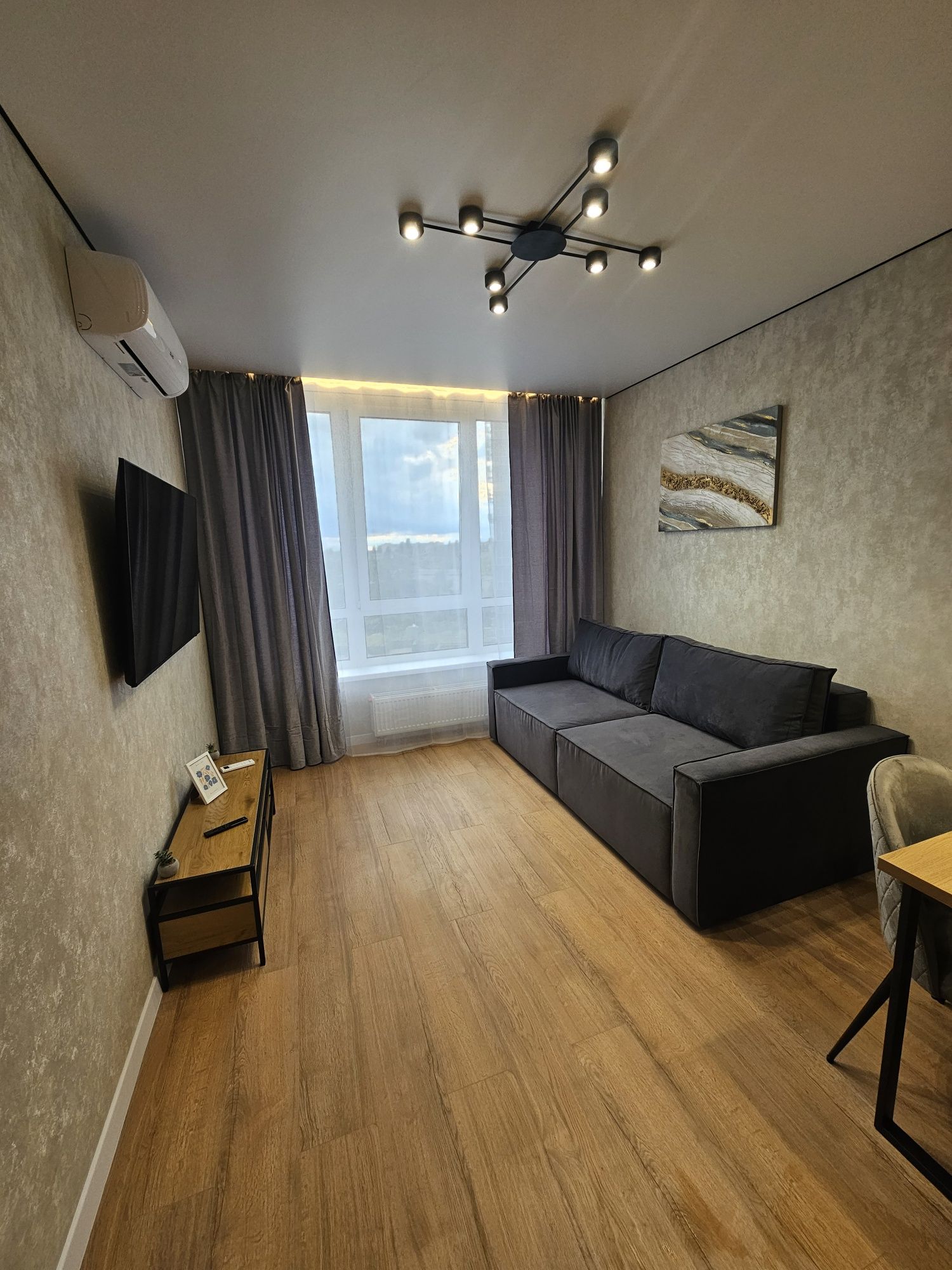 Продаж власної 1к квартири,8 поверх,ЖК Діброва Парк