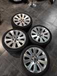5*120/19R 245/40R19 et 45 8.5j opel