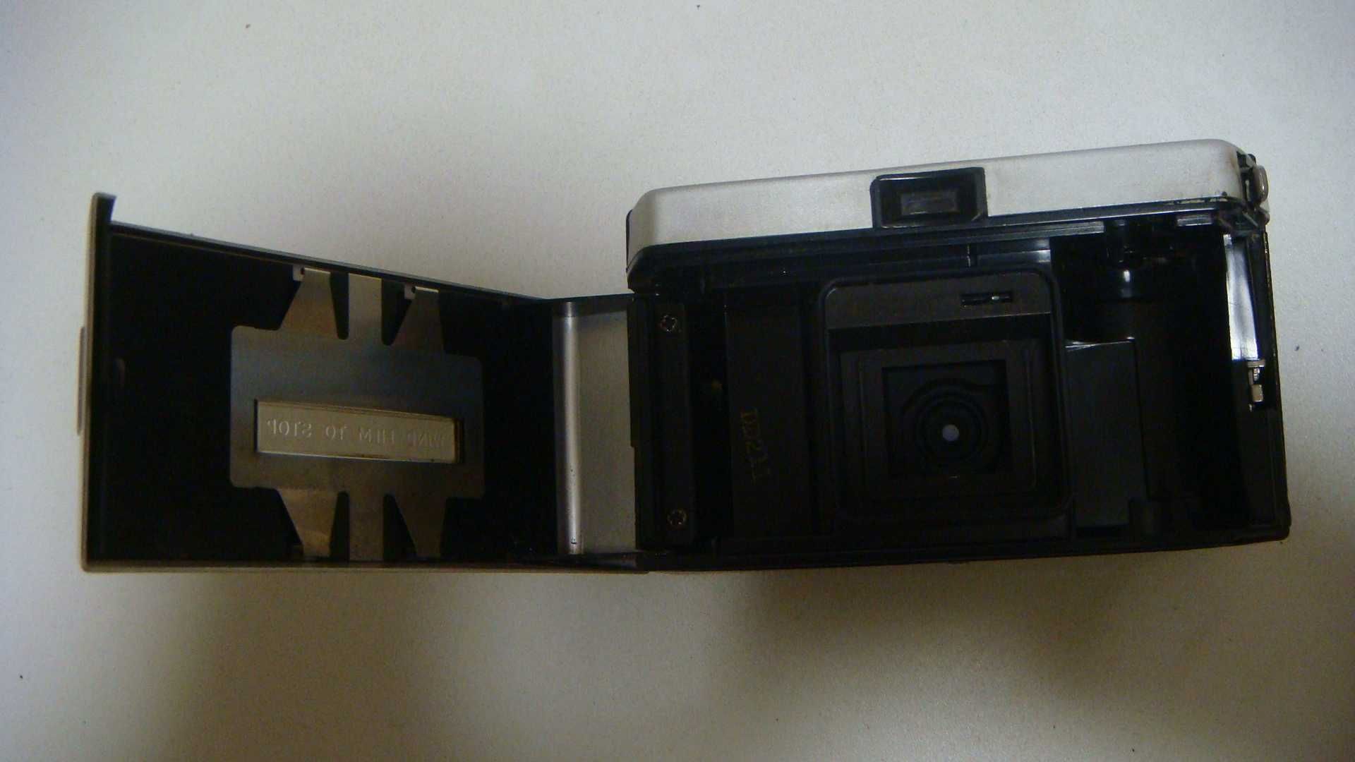Фотоаппарат  Kodak Instamatic 100