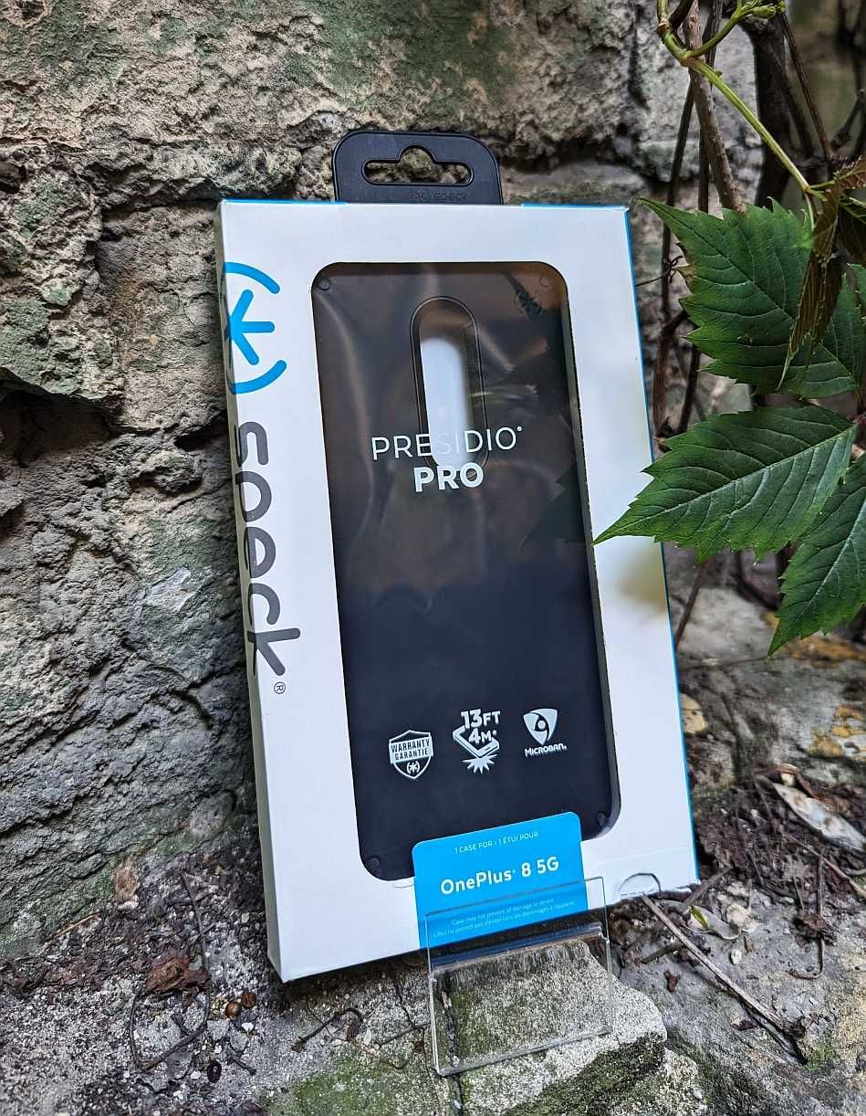 Чохол для OnePlus 8 -  Speck Presidio PRO чорний чехол оригінальний