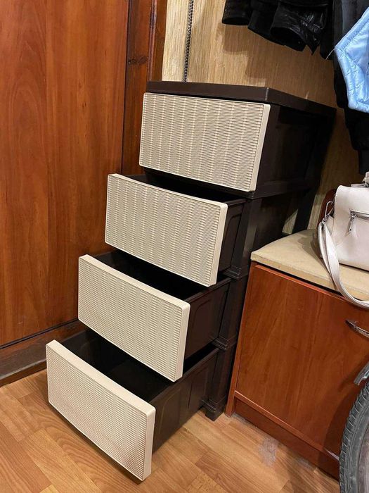 Комод пластиковий шухляди для речей тумбочка полиця органайзер стелаж