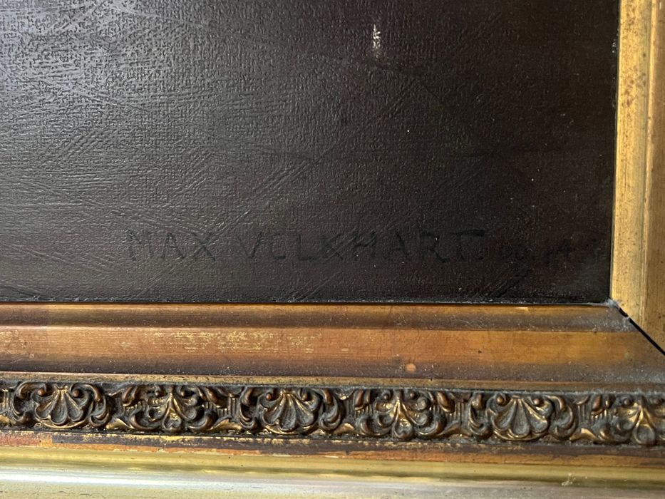 Картина в золотой раме, декор